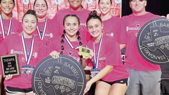 Industrial Cobras girls powerlifting team wins state