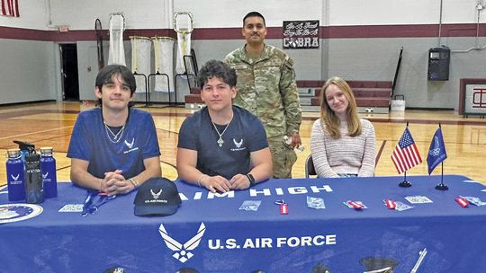 Industrial honors graduates entering military service