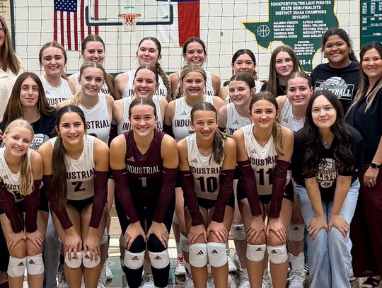 Cobra girls advance to Regional finals