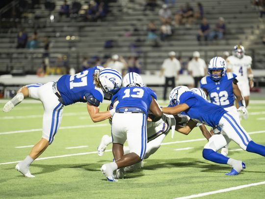 Edna downs Aransas Pass, evens district record