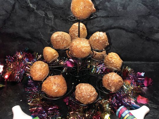 Fast and Easy Donut Holes