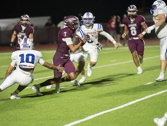Ganado falls to Tidehaven in home opener