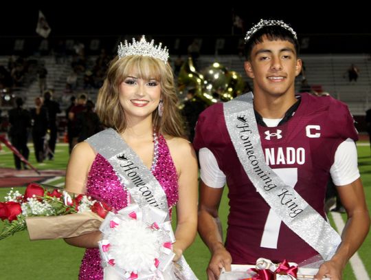Ganado Homecoming King and Queen