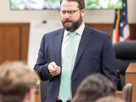 JC students tour courthouse, hold mock trial