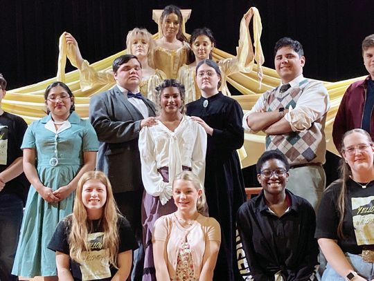 OAP performs Yellow Wallpaper