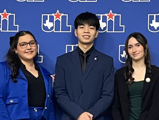 Three advance to UIL State Congress