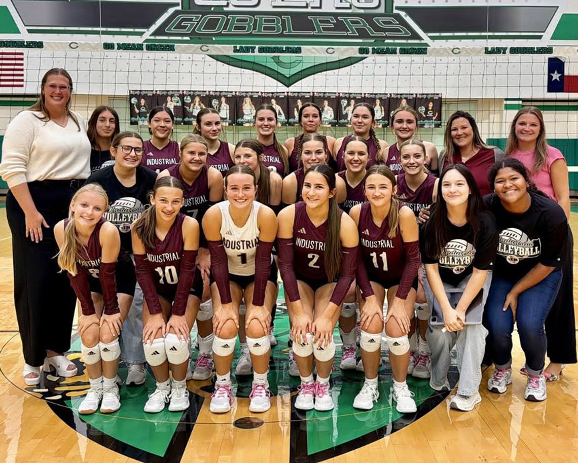 Cobras capture Bi-District win over Poth Cobras capture Bi-District win over Poth