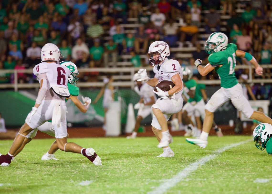 Ganado survives Boling 28-27