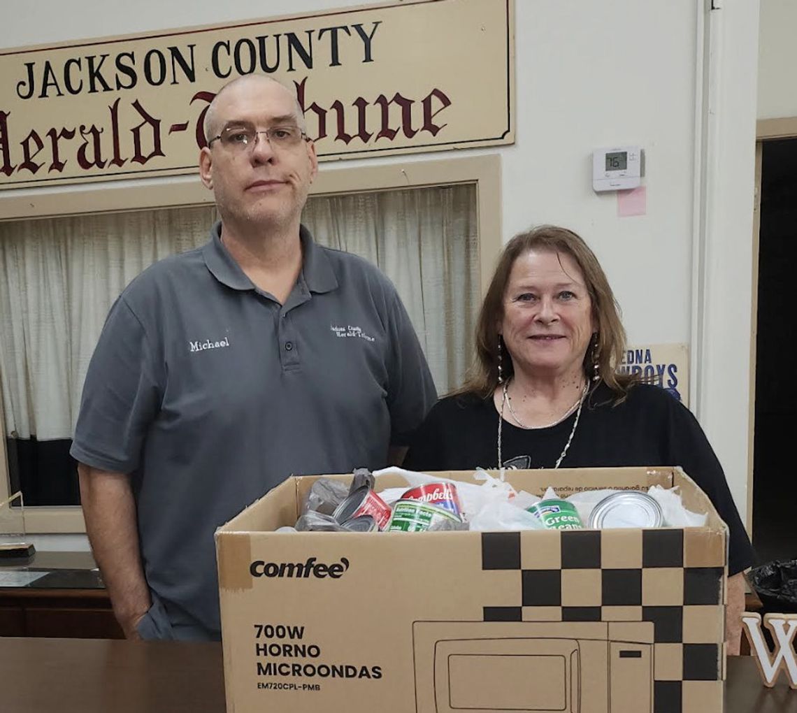 JCHT donates to Helping Hands JCHT donates to Helping Hands