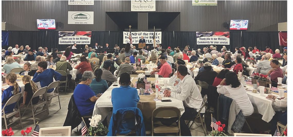 Veterans Appreciation Dinner, Ceremony and Fireworks Veterans Appreciation Dinner, Ceremony and Fireworks